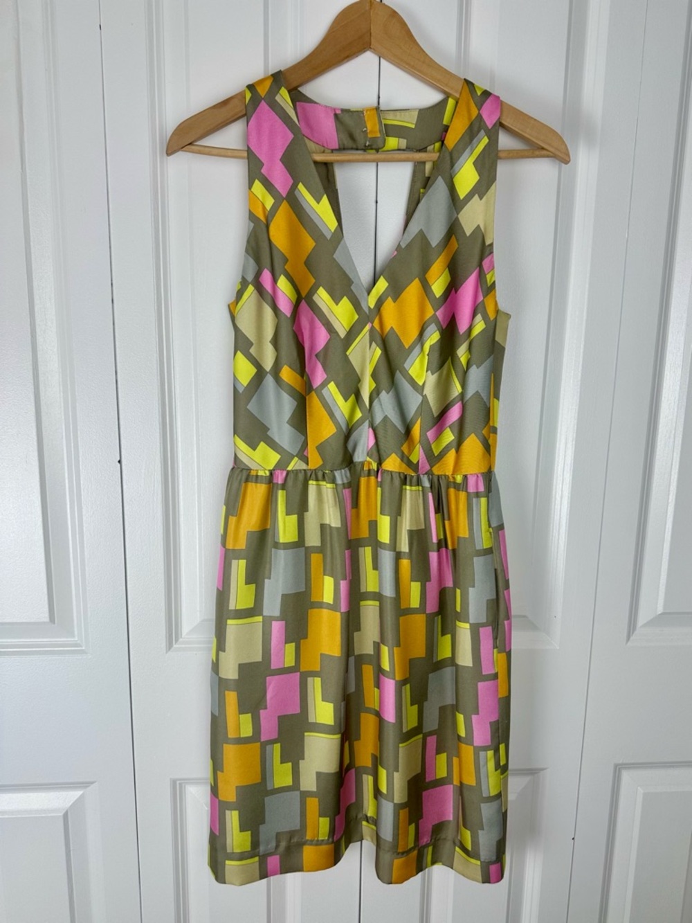 Milly of New York abstract geometric block print silk sheath dress